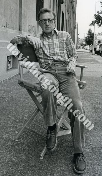 Woody Allen 1982, NY 7.jpg